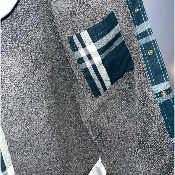 Carhartt Sherpa-Lined Shirt Jac - Picture 4 of 5